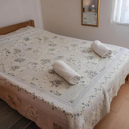 Pensión Kristi Complex Near The Sandy - By Ta Leut Agency