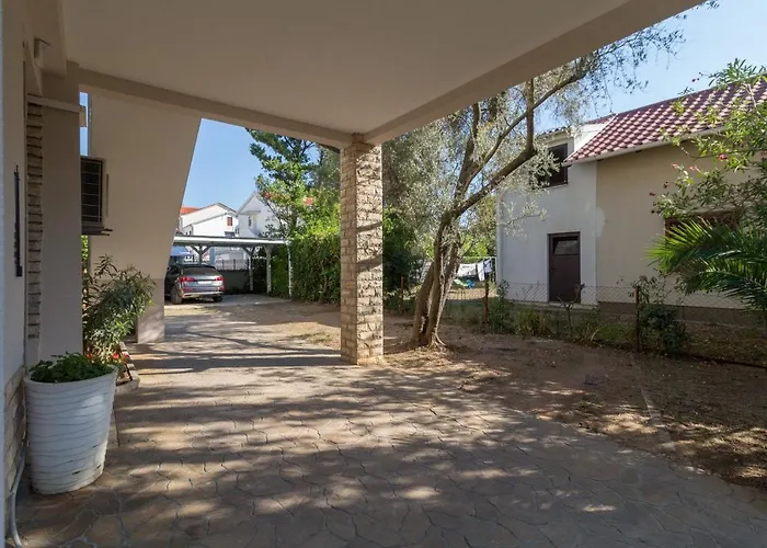 בית הארחה Kristi Complex Near The Sandy - By Ta Leut Agency 3*