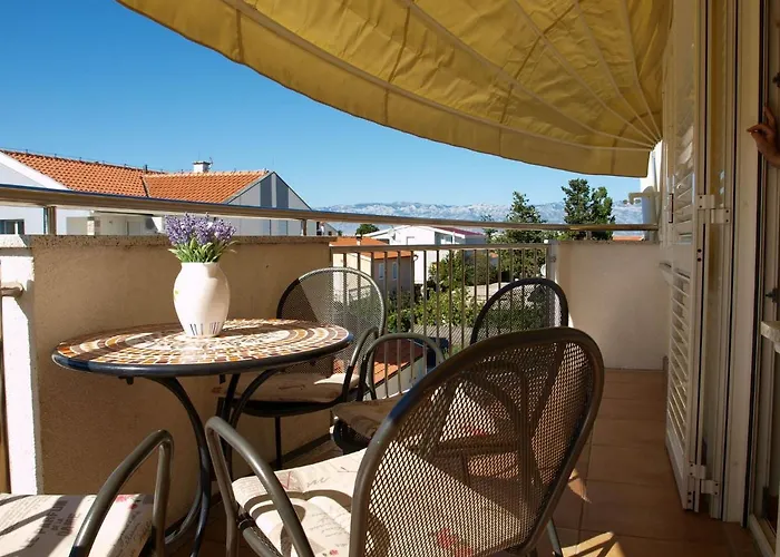 Kristi Complex Near The Sandy - By Ta Leut Agency