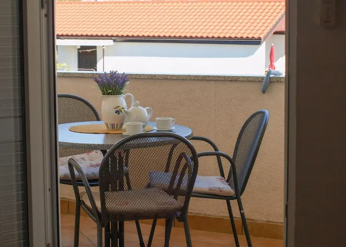 Kristi Complex Near The Sandy - By Ta Leut Agency