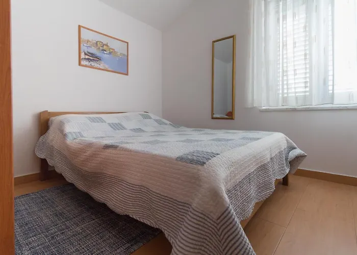 Vendégház Kristi Complex Near The Sandy - By Ta Leut Agency 3*